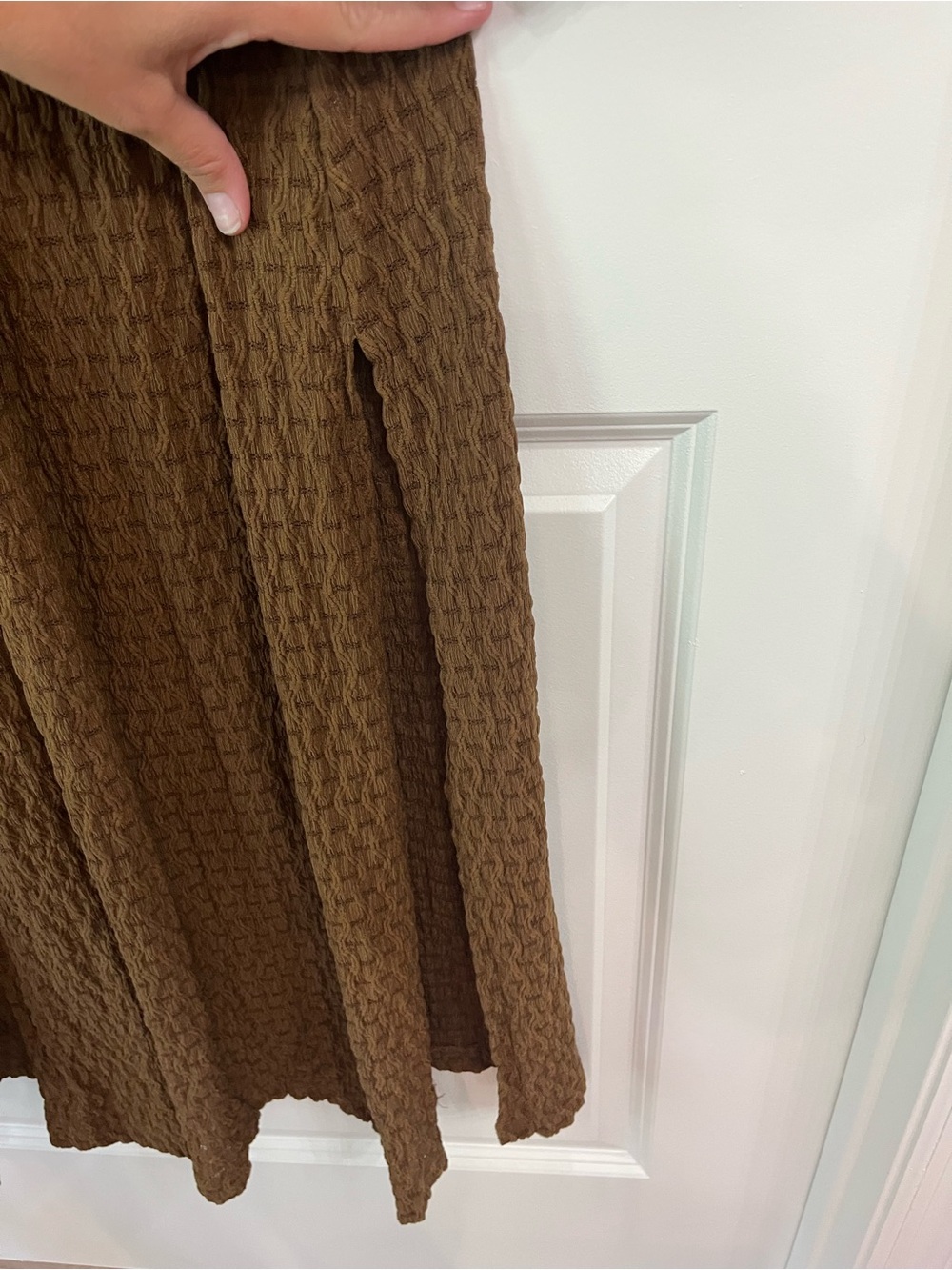 Dress Forum Brown Textured Maxi with Bell Sleeves Semi-Sheer V Neck Sz MED NWT - Picture 6 of 10